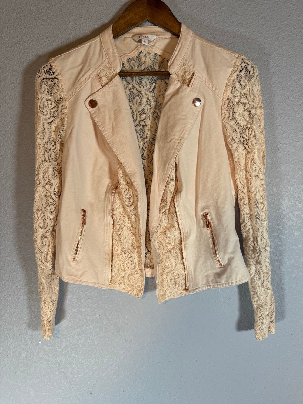 Candie’s Juniors Large Blush Beige Lace Sleeve Moto Jacket